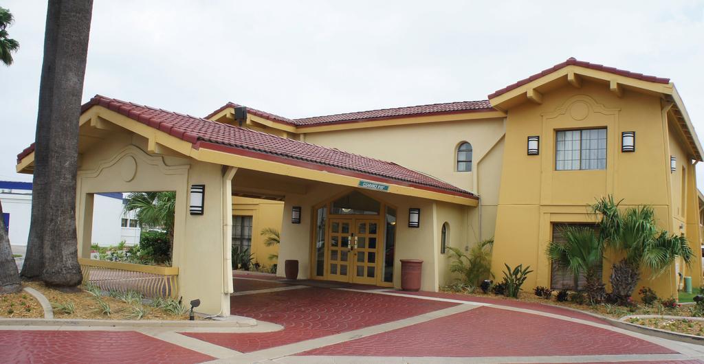 Quality Inn Харлинген Екстериор снимка