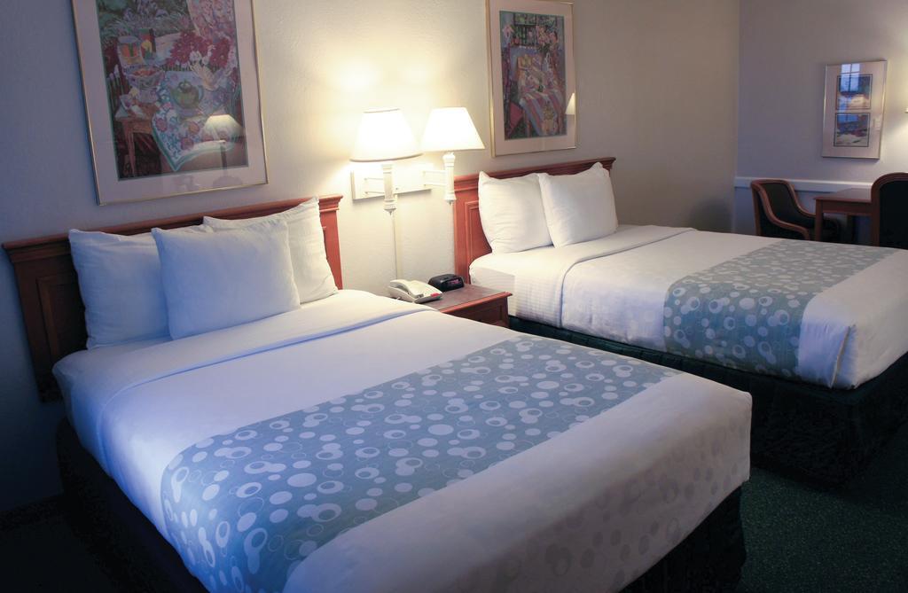 Quality Inn Харлинген Екстериор снимка