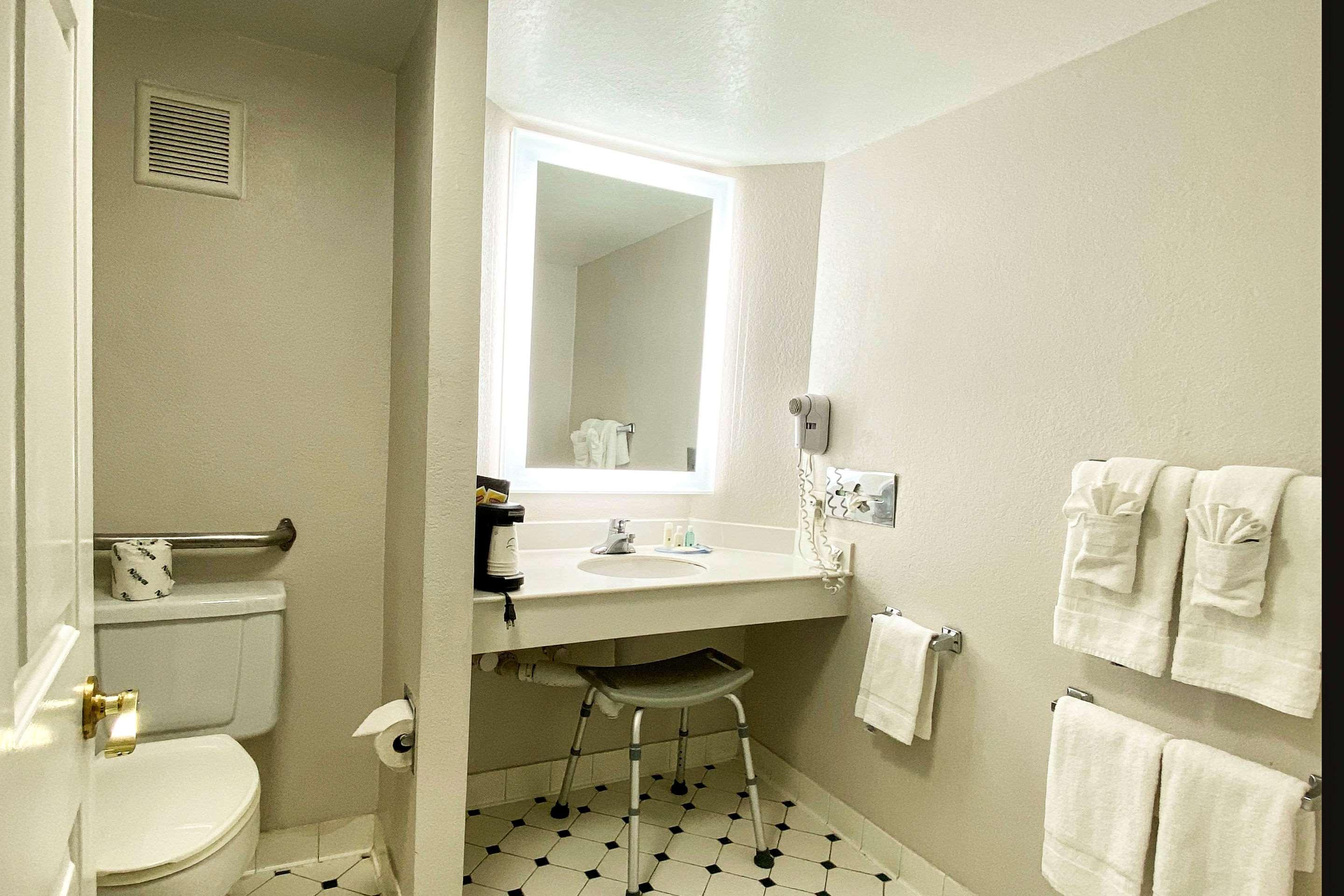 Quality Inn Харлинген Екстериор снимка